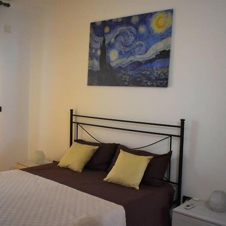 Donna Teresa Accomodation - Holiday House Monopoli Kültér fotó